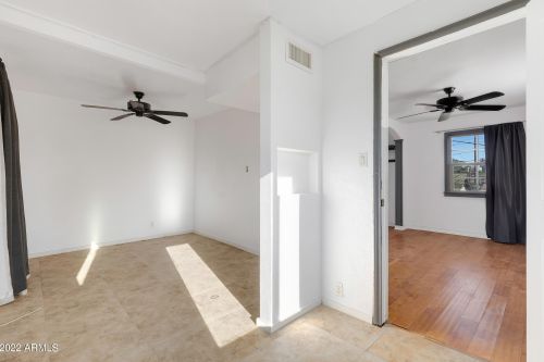 2515 10 St, Phoenix AZ 85020-5821 exterior