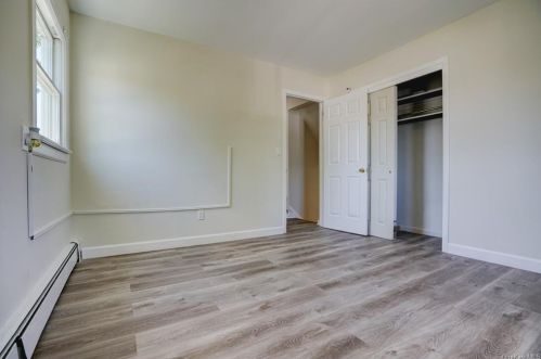 15 Ridgeway, White Plains NY  10605-3706 exterior