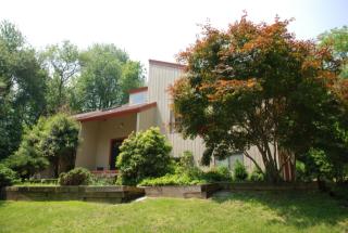 48 Moseman Ave, Katonah NY  10536-3322 exterior