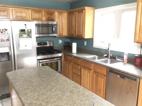 145 Hartford Pike, Killingly CT  06241-1556 exterior