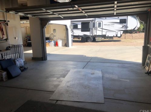 17430 7 Spg Way, Riverside CA 92504-9454 exterior