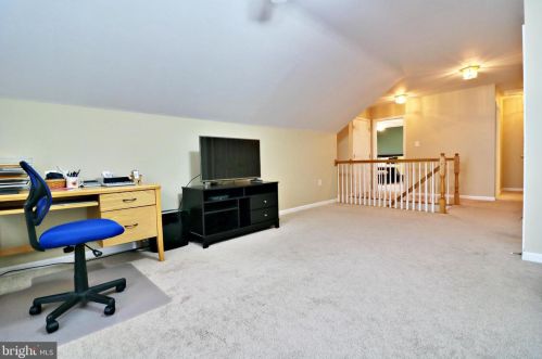 123 Posting Way, Charles Town WV  25414-9327 exterior
