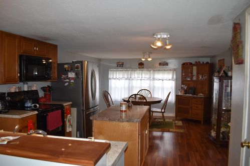 6610 Johnstown Rd, Mount Vernon OH  43050-9173 exterior