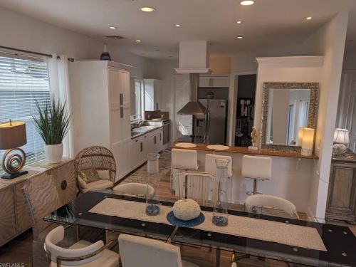 9625 6th St, Naples FL  34108-2204 exterior