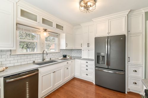 2559 63, Milwaukee WI 53219-2628 exterior