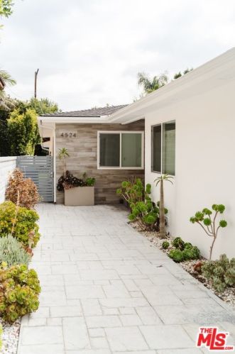 4524 Cedros Ave, Van Nuys, CA 91403-2804