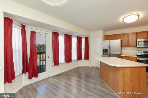 158 Dunlap Dr, Charles Town WV  25414-6506 exterior