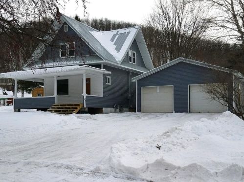 219 Race Ave, Elmwood, WI 54740-8825