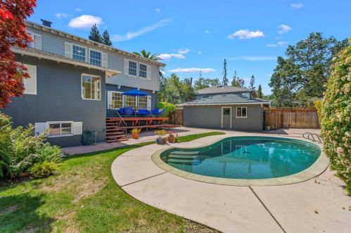 159 Westgate St, Redwood City CA  94062-2811 exterior