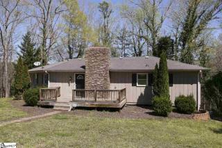 1008 Pinelake Dr, Townville, SC 29689-3433