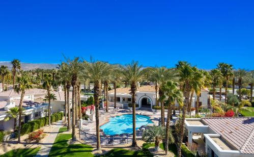 57389 Via Vis, La Quinta CA  92253-5033 exterior