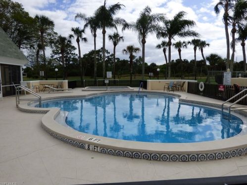 2 Plz Ct, Lehigh Acres FL exterior