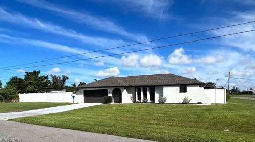 1455 14th Ter, Cape Coral, FL 33909-1583