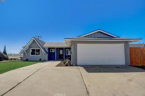 7191 Skyline Dr, San Diego, CA 92114-5932