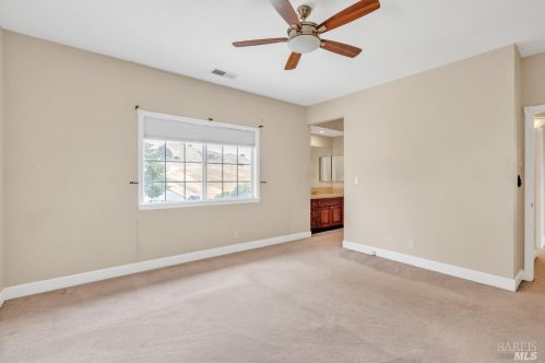 4084 Marcas St, Pinole CA  94564-1026 exterior