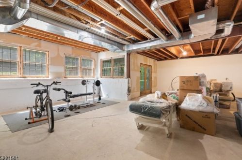 10 Masar Rd, Boonton NJ  07005-8900 exterior