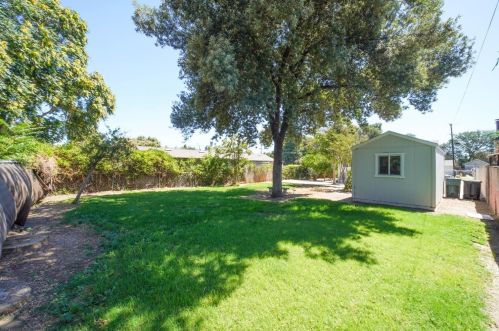 717 El Terino Ave, Modesto CA  95350-5630 exterior