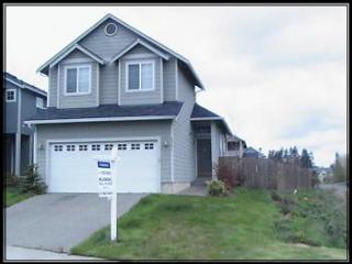 8921 134th St, Puyallup, WA 98373-5589