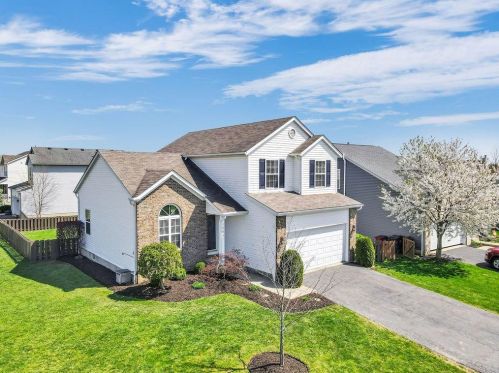 1565 Roscommon Dr, Pataskala OH  43062-7018 exterior