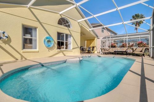 2815 Playing Otter Ct, Kissimmee, FL 34747-2250