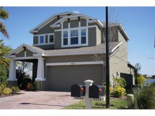 8242 Nandina Dr, Sarasota, FL 34240-9522