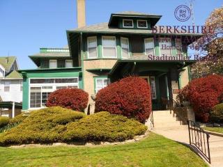 111 Monroe St, Sandusky, OH 44870-2715
