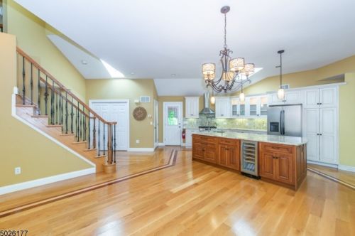 39 Winona Ave, Lincoln Park NJ  07035-1711 exterior