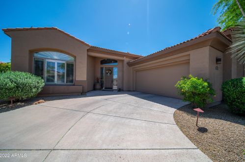 15549 Cactus Dr, Scottsdale AZ 85268-3166 exterior
