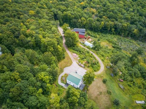 33 Old Rumney Rd, Ellsworth, NH 03266-4142