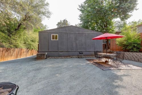 11211 Sierra Cir, Lake Wildwood CA  95946-8603 exterior