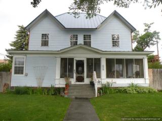 626 Buena Vista Ave, Burns, OR 97720-1522