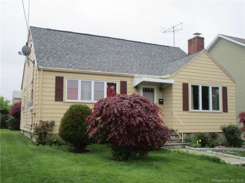 251 Alexander Ave, Bridgeport CT  06606-4420 exterior