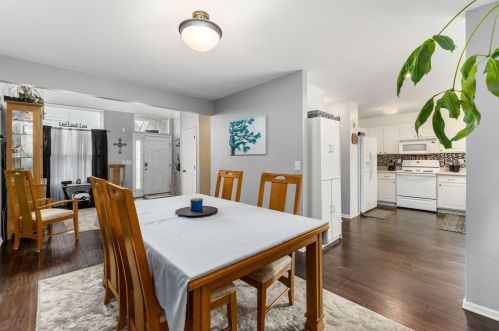 306 Preswicke Ml, Blacklick OH  43004-8462 exterior