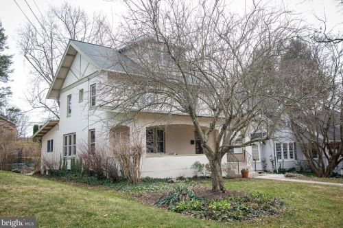 238 Areba Ave, Swatara, PA 17033-1301