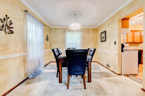 12510 Portland Ave, Thiensville WI  53092-2633 exterior