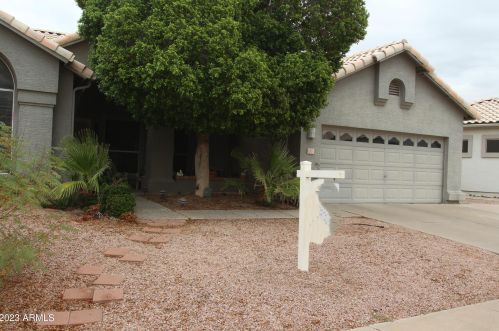330 Verano Pl, Gilbert, AZ 85233-7330