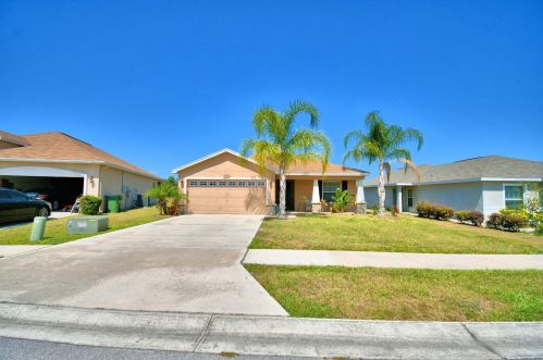 4860 Summerfield Cir, Winter Haven, FL 33881-2856