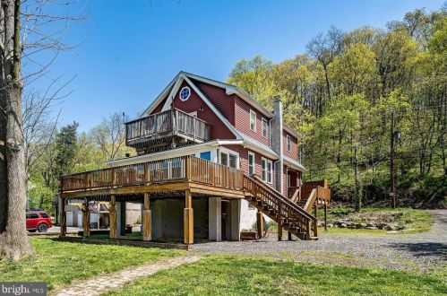 4956 Skippack Pike, Collegeville PA  19473-2049 exterior