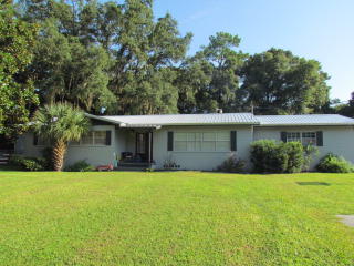 1218 19th Ave, Chiefland, FL 32626-1656