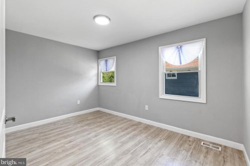 10 Rockland Dr, Willingboro NJ  08046-4003 exterior