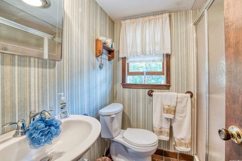 62 Bellecrest Ave, Elwood NY  11731-1205 exterior