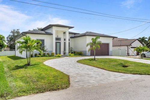 4349 16th Pl, Cape Coral, FL 33904-7430