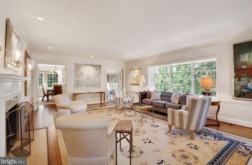 4310 42, Washington DC 20016-4613 exterior