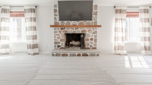 4301 Campbell Trce, Chenequa WI  53029-8846 exterior