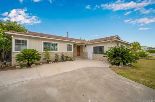 1501 Brookdale Pl, Fullerton, CA 92831-3420
