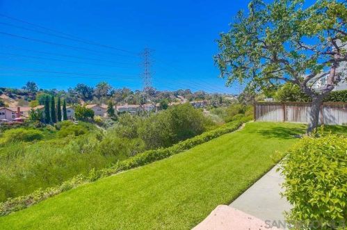 4479 Gladstone Ct, Carlsbad, CA 92010-2872