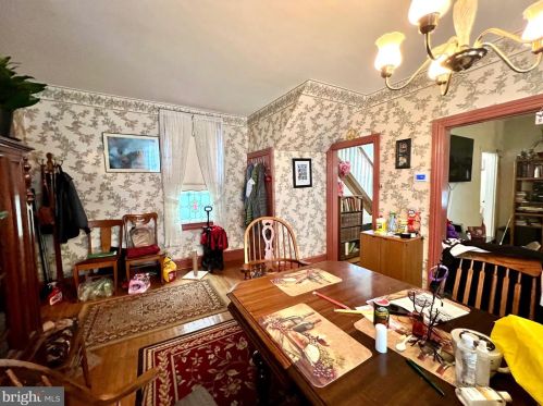 70 Chestnut Ave, Camden NJ  08109-2505 exterior