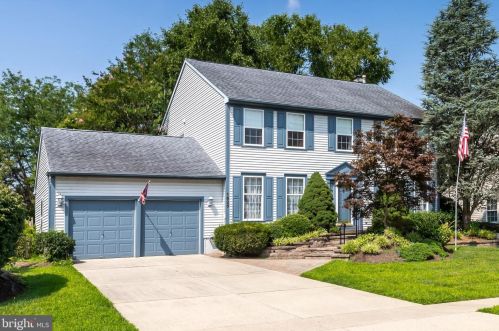1626 Pennfield Dr, West Deptford, NJ 08086-2100
