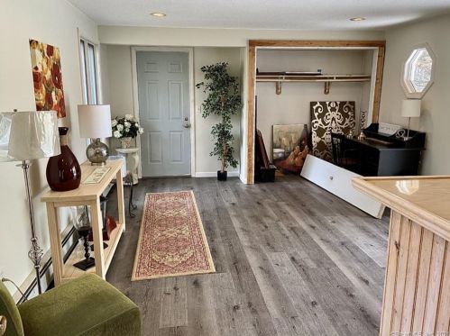 1020 Jerome Ave, Bristol CT  06010-2408 exterior