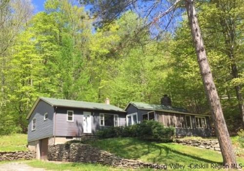 198 Fox Hollow Rd, Shandaken, NY 12480-5216